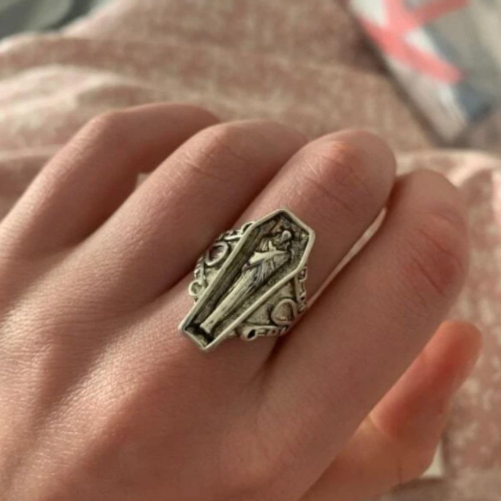 Vampire Coffin Silver Ring - Adjustable - Picture 16 of 16